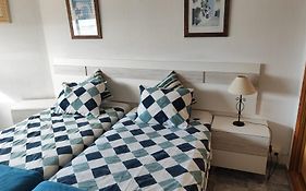 Cozy Apartment With First Line Seaview In Perfect Location, Near The Marina